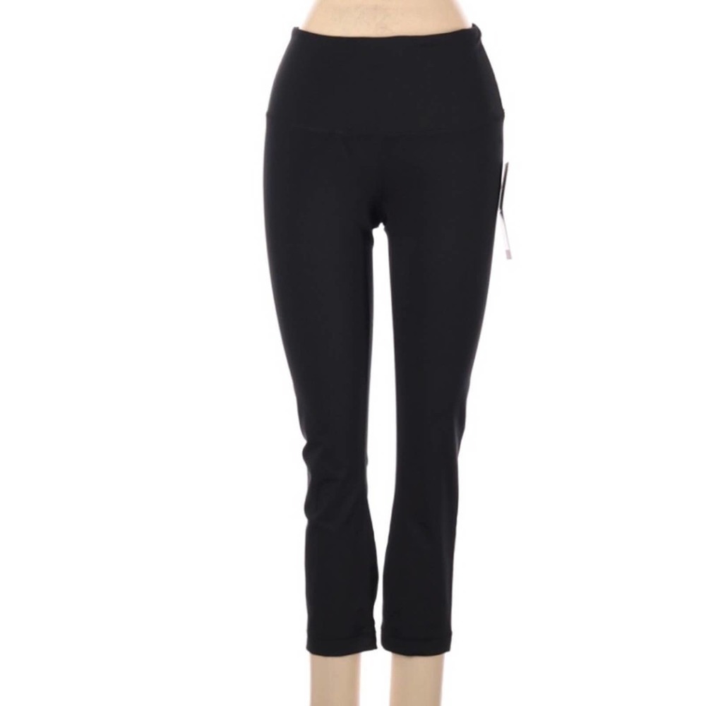 Yogalicious High Waist Capri Leggings NWT